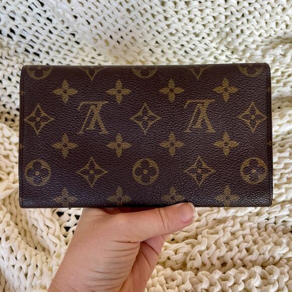 Louis Vuitton International Wallet Porte Tresor Monogram Canvas Trifold 0074 - Picture 6 of 14
